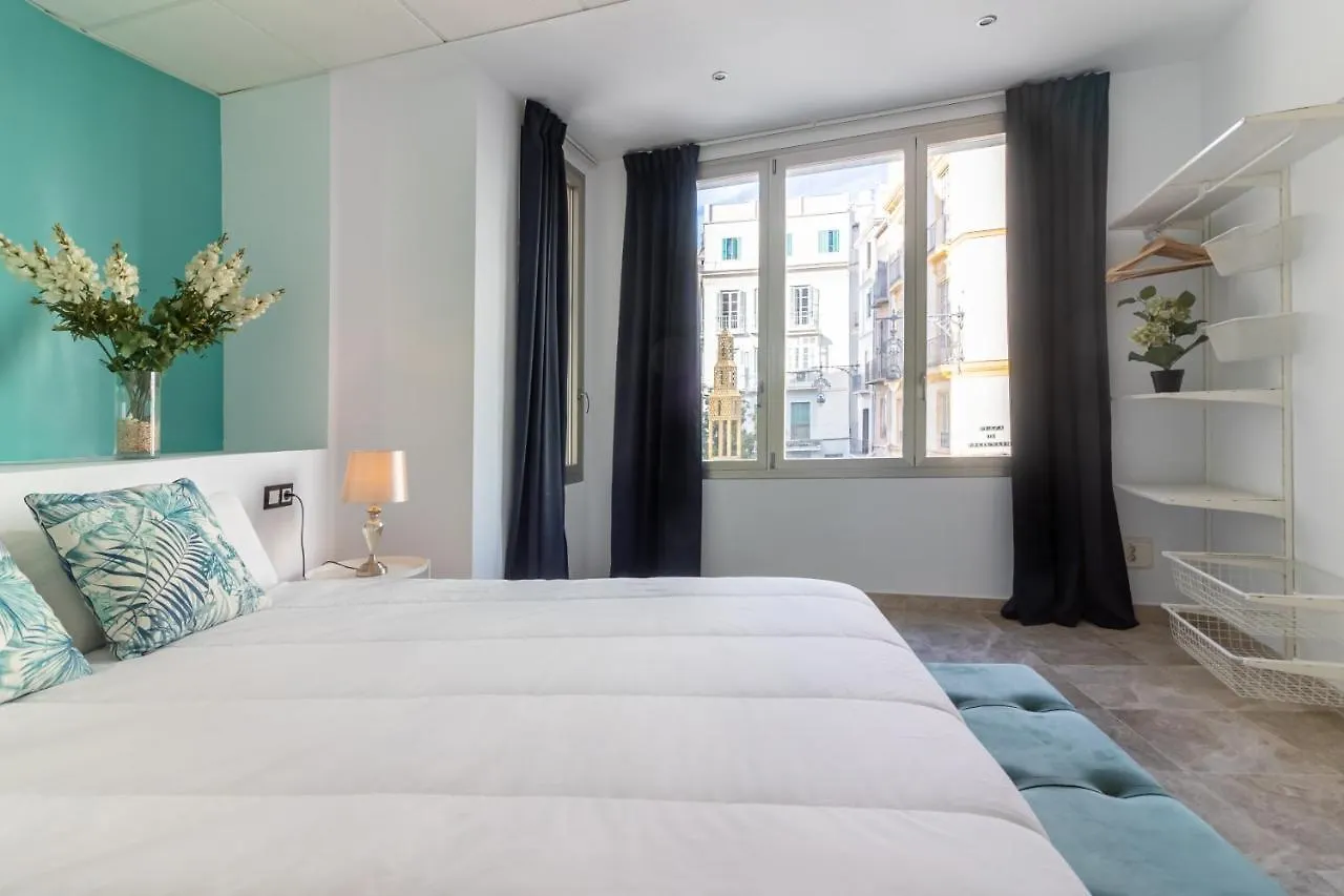 Saenz Suites Gallery By Bossh! Apartments Malaga