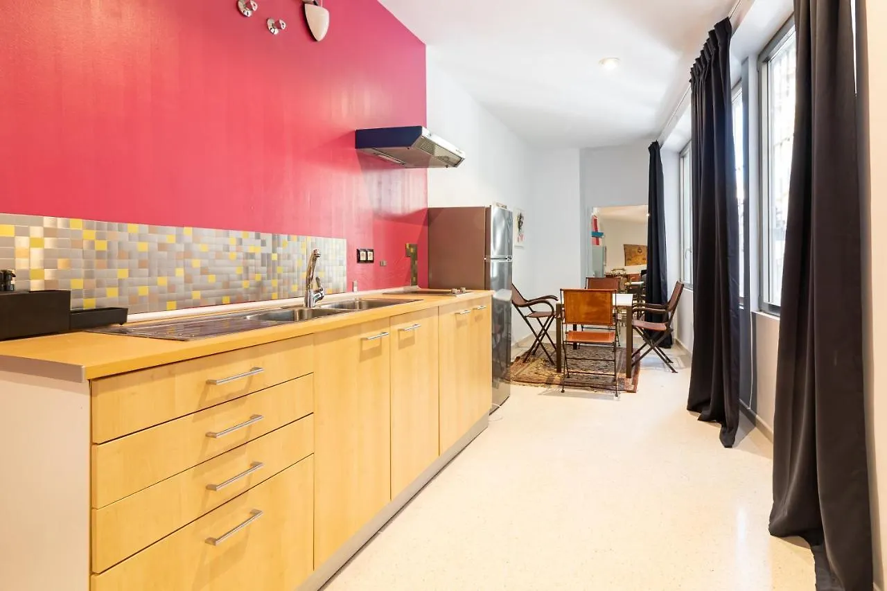 Saenz Suites Gallery By Bossh! Apartments Malaga Spain