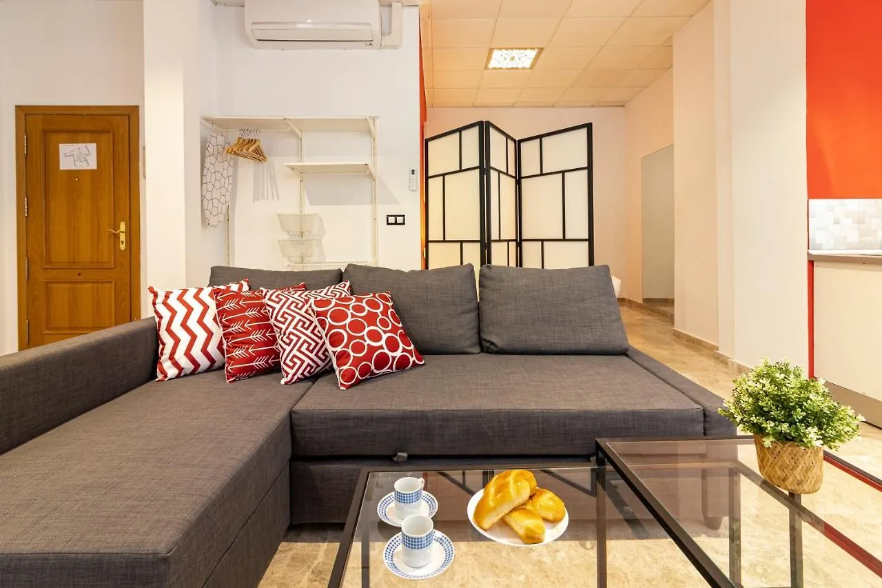 Saenz Suites Gallery By Bossh! Apartments Malaga
