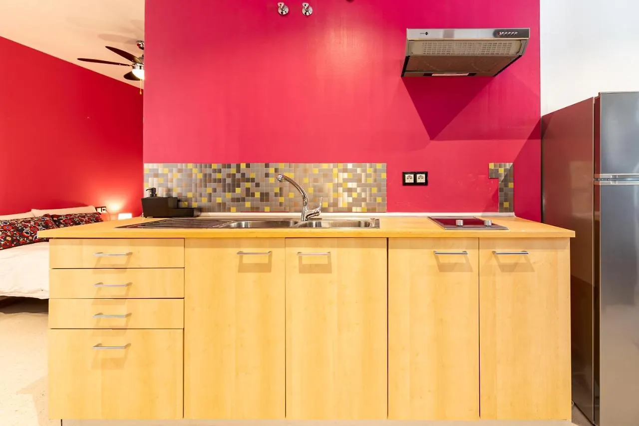 Saenz Suites Gallery By Bossh! Apartments Malaga
