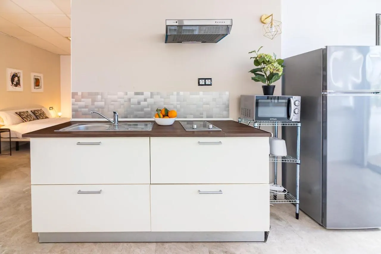 Saenz Suites Gallery By Bossh! Apartments Malaga Spain