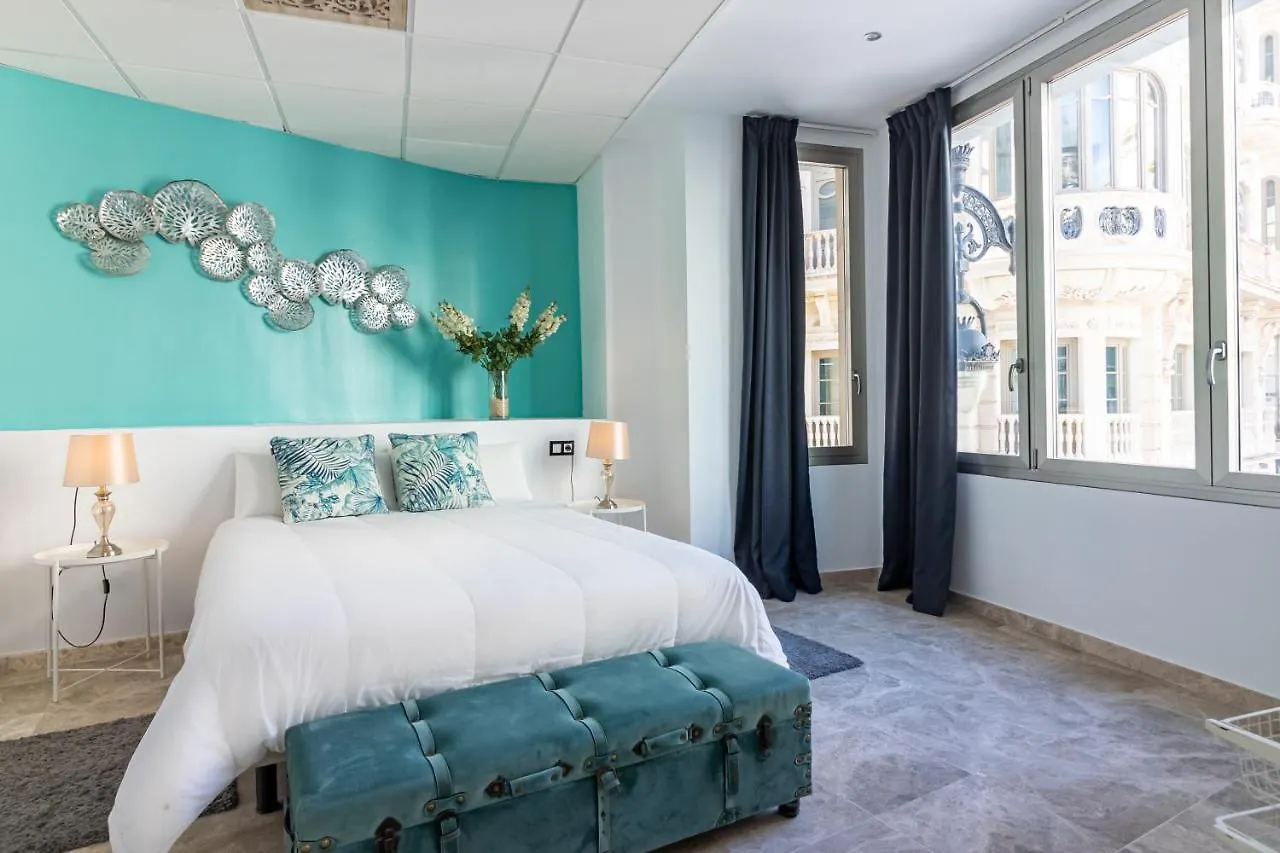 Saenz Suites Gallery By Bossh! Apartments Malaga Spain