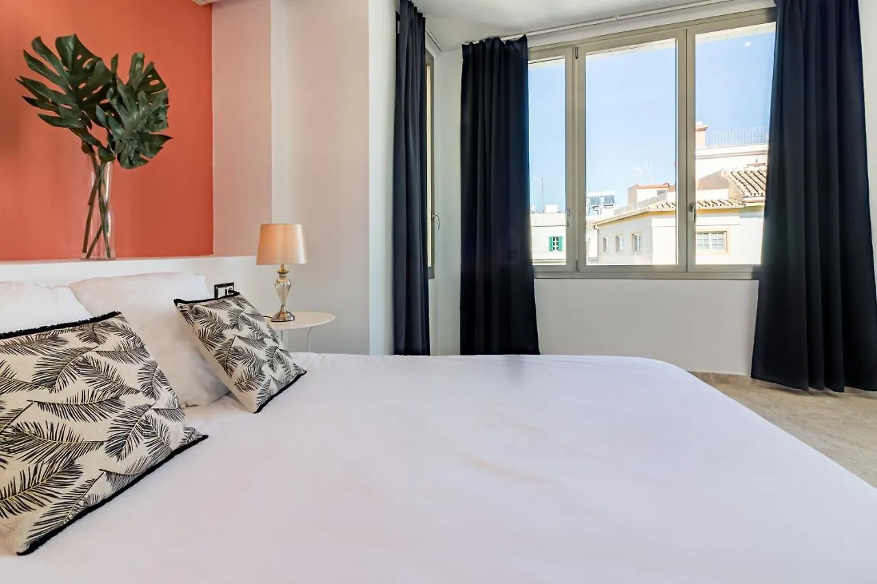 Saenz Suites Gallery By Bossh! Apartments Malaga