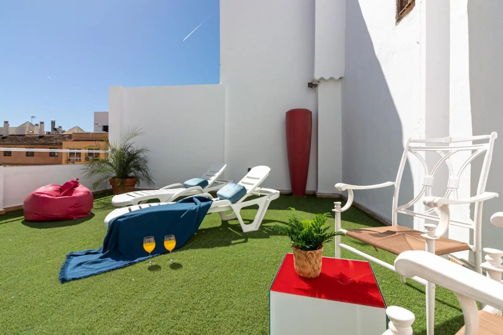 Saenz Suites Gallery By Bossh! Apartments Malaga 0*,  Spain